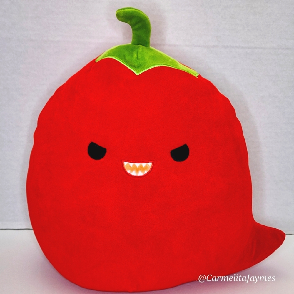 CHRISTO 🌶️ Red Chili Pepper Mischievous Face Loves Genealogy Squishmallow NWT